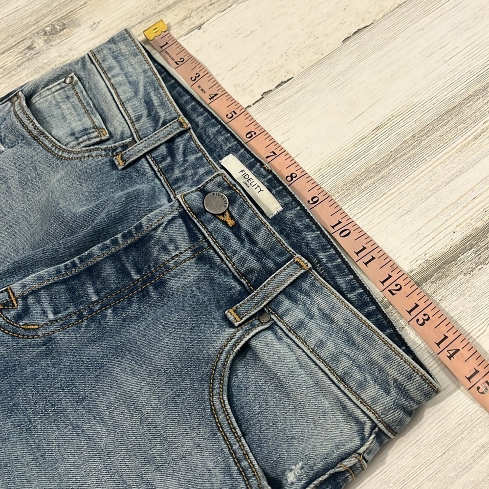 Fidelity Jimi Boyfriend Crop Jeans Size 26 NWT - Picture 9 of 12